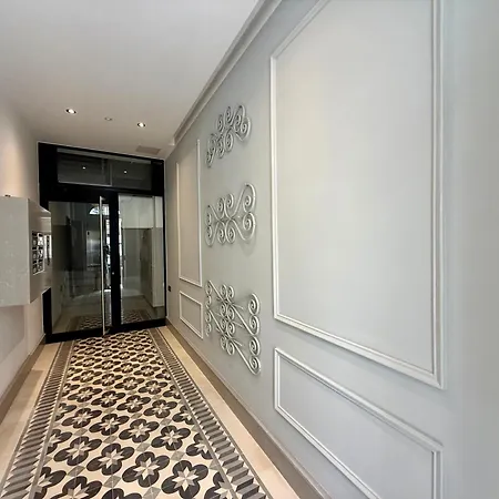 Juliet Residence, Penthouse , Your Away From In By Sf Homes Apartment Gzira