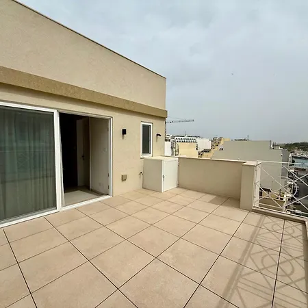 Apartment Juliet Residence, Penthouse , Your Away From In By Sf Homes