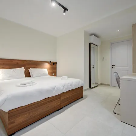 Apartment Juliet Residence, Penthouse , Your Away From In By Sf Homes *