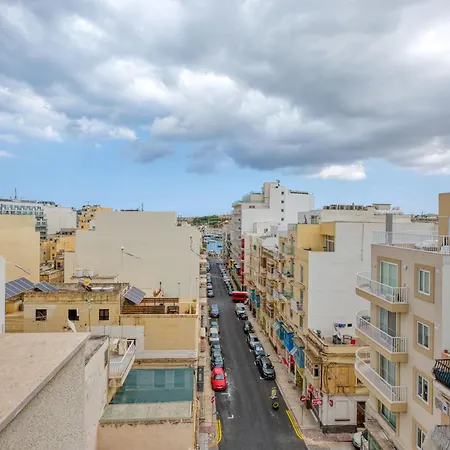 Juliet Residence, Penthouse , Your Away From In By Sf Homes Daire